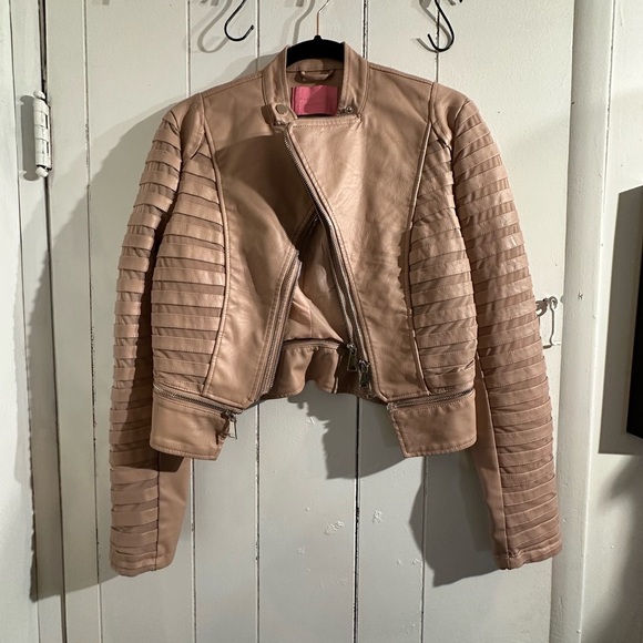 Akira faux leathered tan jacket with zipper accents - Picture 2 of 5